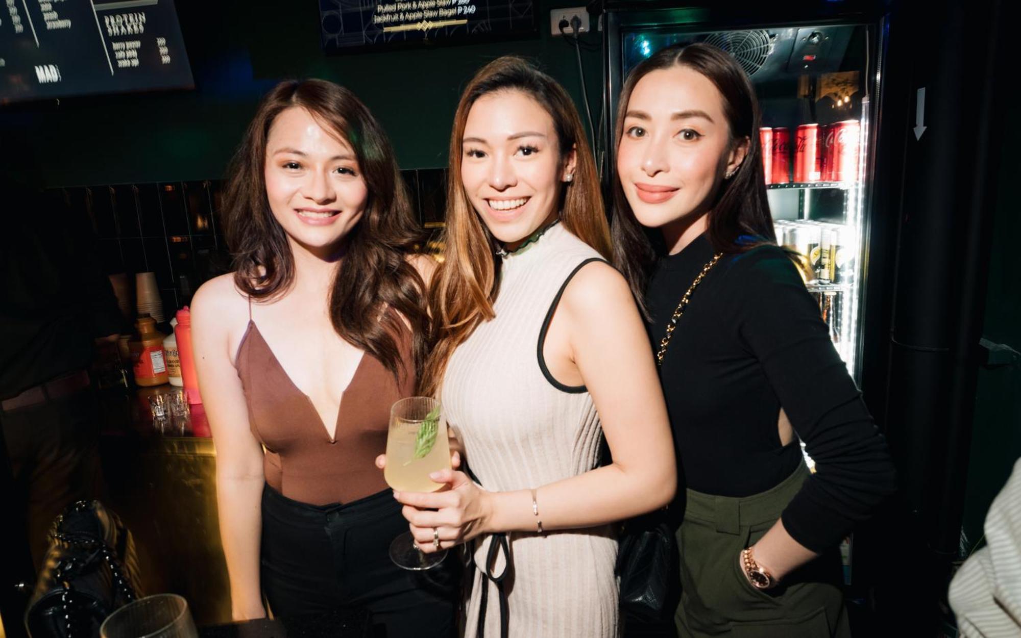 Mad Monkey Manila Vandrarhem Makati City Exteriör bild