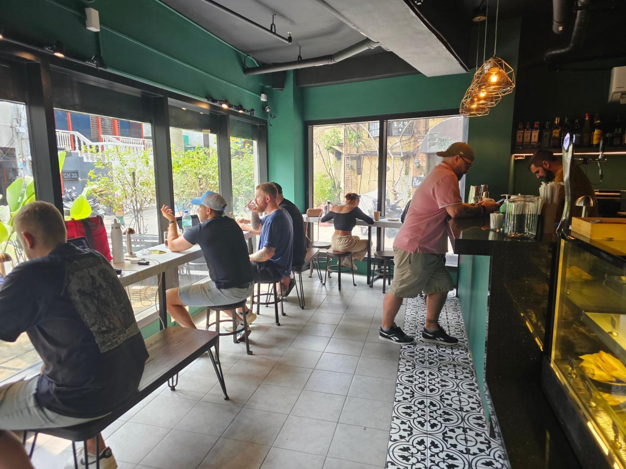 Mad Monkey Manila Vandrarhem Makati City Exteriör bild