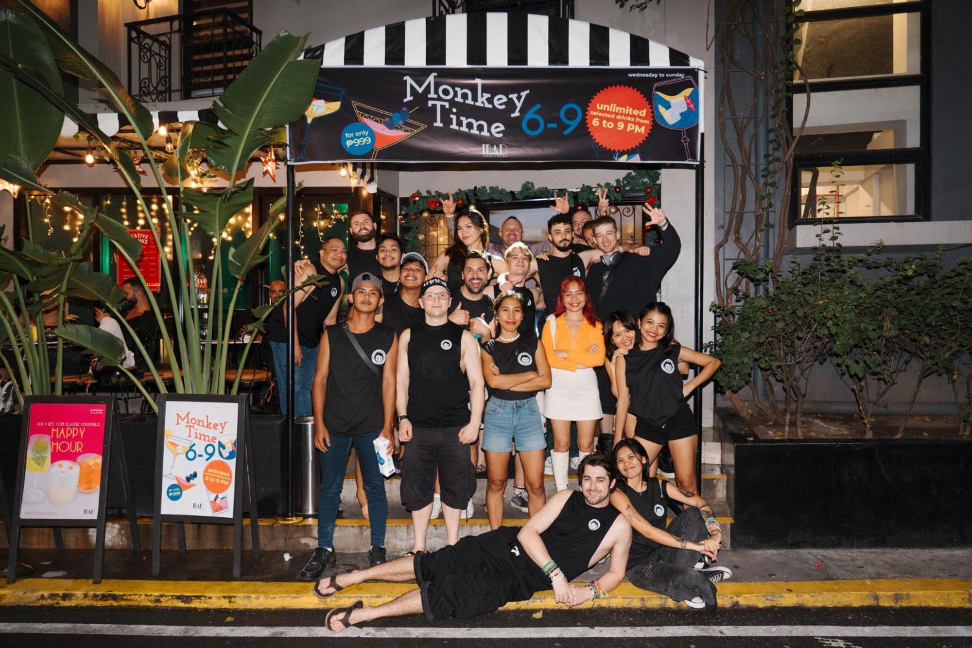 Mad Monkey Manila Vandrarhem Makati City Exteriör bild